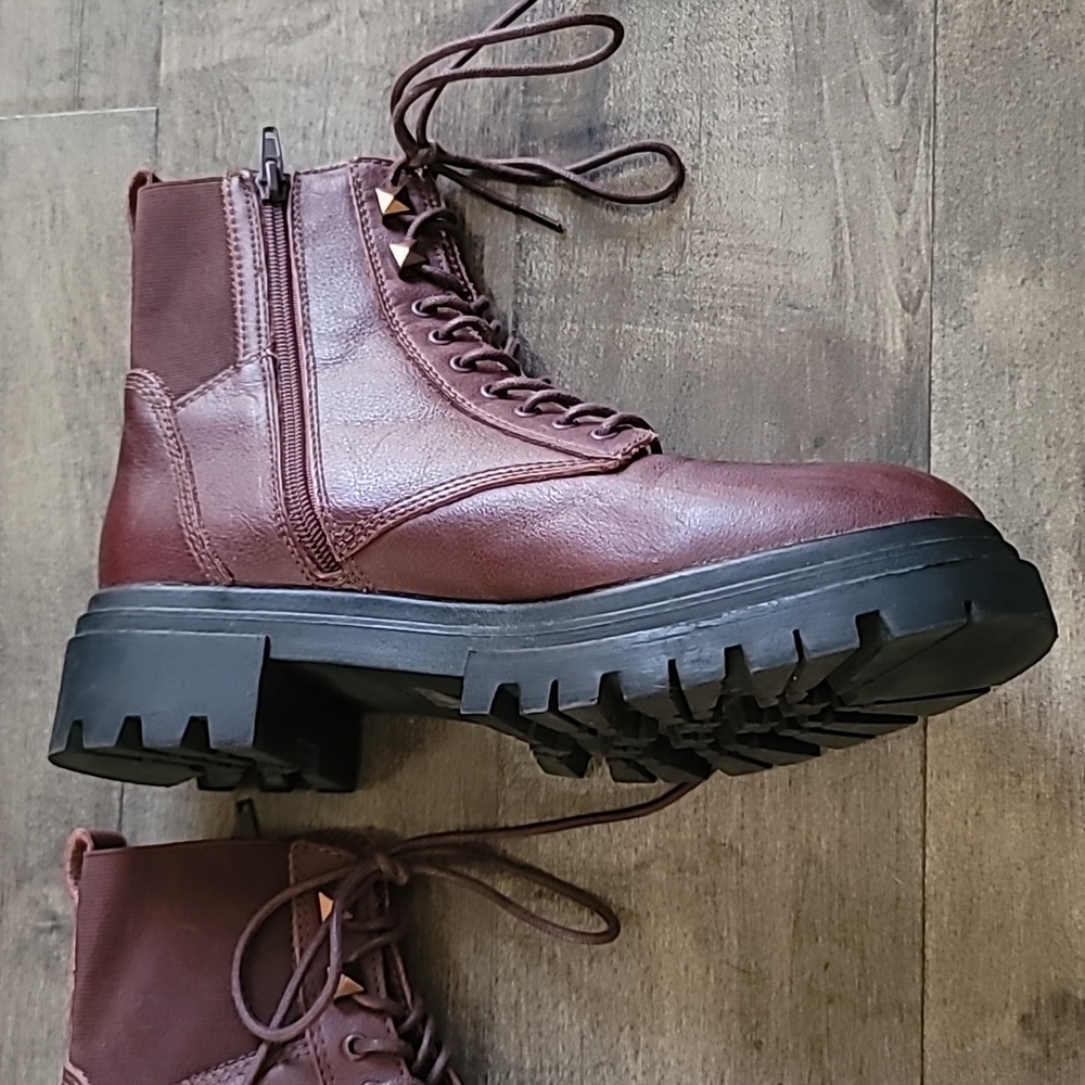 Aldo Leap leather combat ankle boots, EUC - Picture 8 of 12